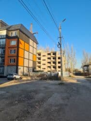 недостроенный дом: Строится, 108 серия, 2 комнаты, 75 м² — 8