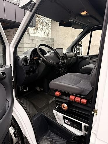 пассо: Mercedes-Benz Спринтер: 2002 г., 2.2 л, Механика, Дизель, Фургон — 5