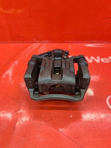 Суппорты: Задний левый суппорт Kia 2019 г., Б/у, Оригинал — 2