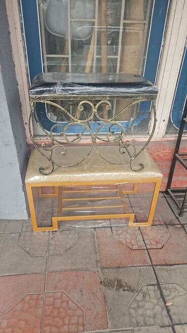 пуфик бархатный со стразами: Пуфики в стили лофт очень надёжные и удобные — 5