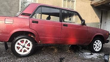 ВАЗ (ЛАДА) 2105: 1990 г., 1.5 л, Механика, Бензин, Седан
