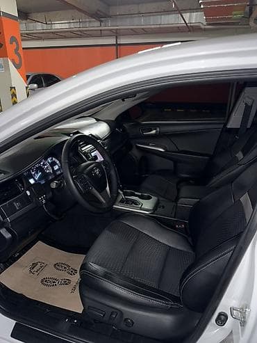 Транспорт: Toyota Camry: 2013 г., 2.5 л, Автомат, Бензин, Седан — 6