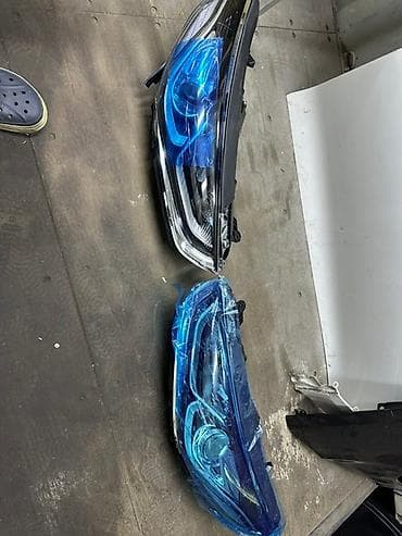 гегант 817: Комплект передних фар Kia 2018 г. — 1