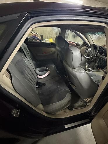 Audi: Audi A6: 2002 г., 2 л, Механика, Бензин, Седан — 7