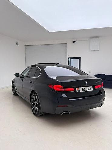 Продажа авто: BMW 530: 2021 г., 2 л, Автомат, Бензин, Седан — 4