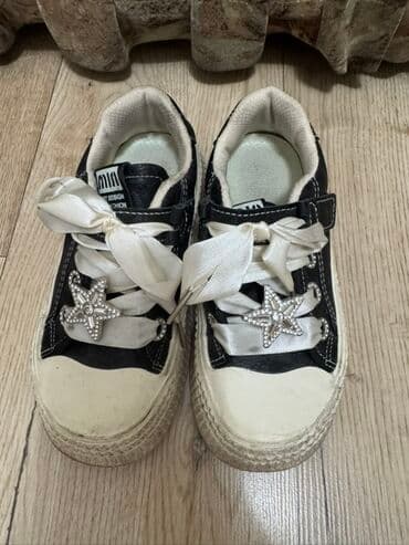 детская ортопедическая обувь: Детская обувь для девочки — набор из трех пар 1) Лакированные туфли — 4