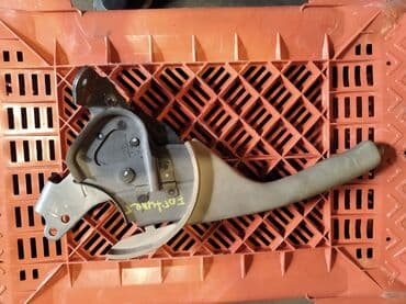 крыло 2114: Toyota Fortuner Ручник, Тойота Фортунер ручник Стояночный тормоз Год — 1