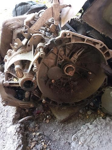 ремкомплект кулисы: Коробка передач Механика Ford Б/у — 2