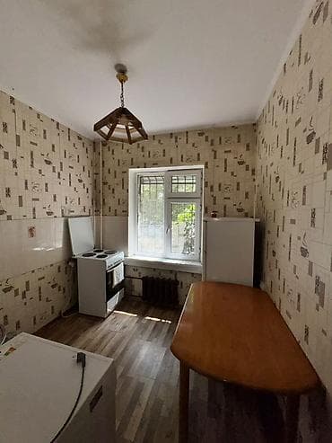 105: 2 комнаты, 50 м², 105 серия, 1 этаж, Требуется ремонт — 2