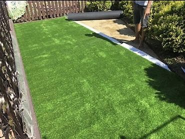 Искусственный газон в рулонах - Материал: плотное синтетическое