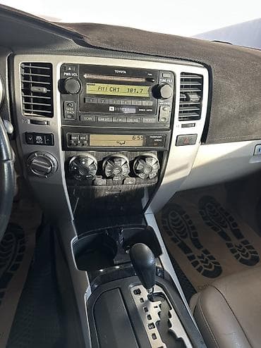 самая дешевая машина: Toyota 4Runner: 2006 г. — 9