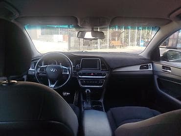 subaru legacy 2016: Hyundai Sonata: 2017 г., Автомат, Бензин, Седан — 6