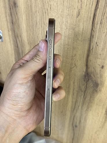 iphone 13 pro max osh: IPhone 16 Pro Max, Б/у, 256 ГБ, Desert Titanium, Защитное стекло, Чехол, В рассрочку, 94 % — 9