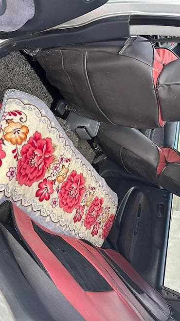 тайота фореннер: Honda HR-V: 2000 г., 1.6 л, Вариатор, Бензин, Кроссовер — 7