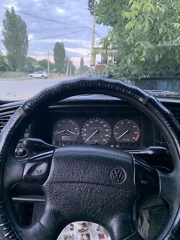 кресло на спринтер: Volkswagen Passat: 1995 г., 1.8 л, Механика, Бензин, Универсал — 6