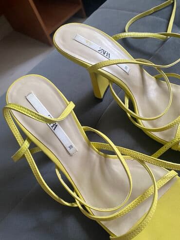 шлепка: Босоножки, 39, Alaska, Новый, цвет - Желтый, Платная доставка, Самовывоз — 6