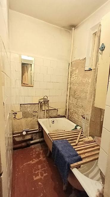 требуется склад: 2 комнаты, 44 м², Бишкек Парк ТРЦ Индивидуалка, 3 этаж, Требуется ремонт — 6