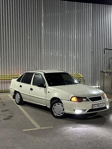 Daewoo Nexia: 2012 г., 1.5 л, Механика, Газ, Седан — 2