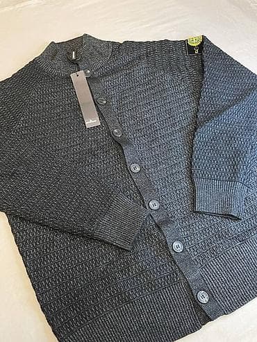 Айымдардын кийими: Мужской вязаный кардиган Stone Island на пуговицах. - Фактурная вязка — 3