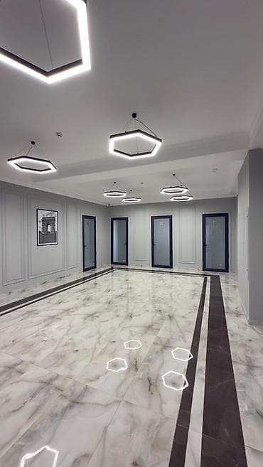 Сдаю в аренду гараж: Сдача 20$ за кв.м 65 кв.м 20*65=1 300 Окончательно торг 1200$ в мес — 4