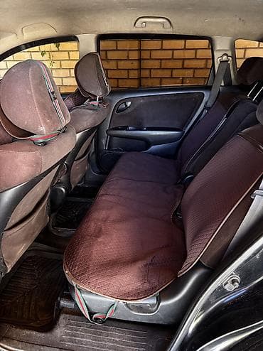 Honda Stream: 2006 г., 1.8 л, Автомат, Бензин, Вэн/Минивэн — 5