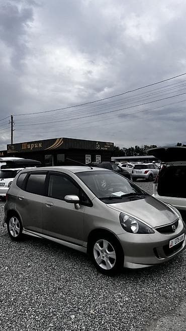 mazda x7: Honda Jazz: 2005 г., Автомат, Хэтчбэк — 2