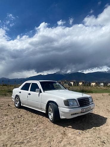 калганы: Mercedes-Benz W124: 1997 г., 3.2 л, Седан — 2