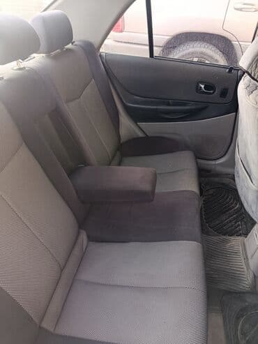 женские авто: Mazda 323: 2003 г., 1.6 л, Автомат, Бензин, Седан — 9