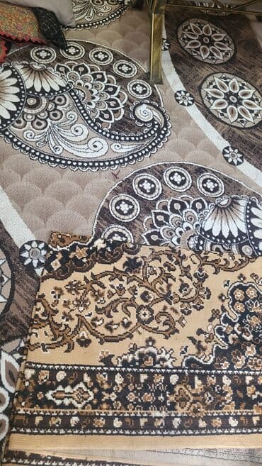 Ковер Б/у, 180 * 180