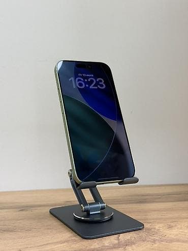 IPhone 17, Б/у, 256 ГБ, Зеленый, Защитное стекло, Чехол, 99 % — 7