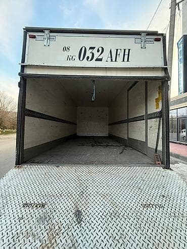 legasy b4: Грузовик, Mercedes-Benz, Стандарт, 7 т — 9