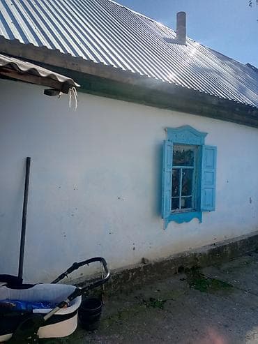 участок с времянкой: Дом с участком и садом Предлагается одноэтажный дом с двускатной — 4