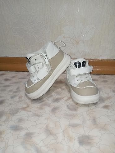 сапоги зара: Комплект, цвет - Бежевый, Б/у — 10