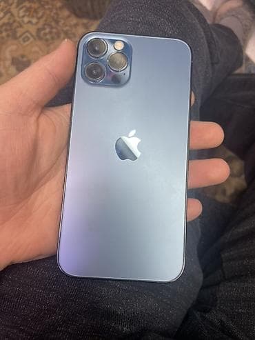 муляж для айфона: IPhone 12 Pro, Pacific Blue, 79 % — 1