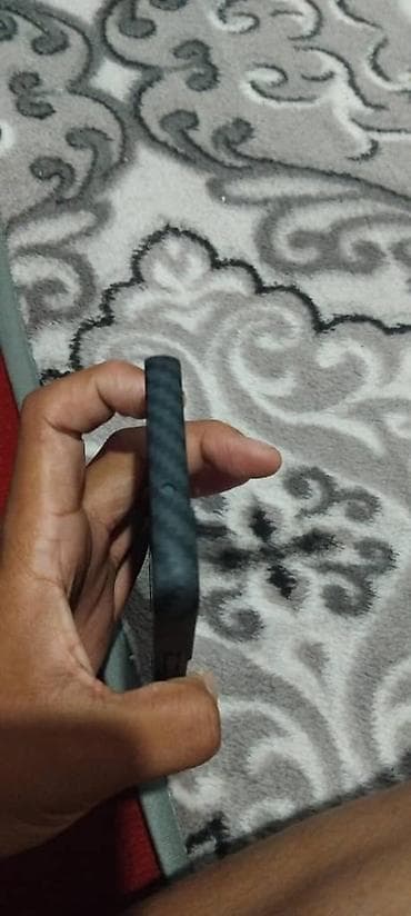 Samsung Galaxy S22, Колдонулган, 128 ГБ, түсү - Кара, 2 SIM — 3