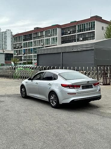 киа 2003: Kia K5: 2019 г., Автомат, Бензин, Седан — 10
