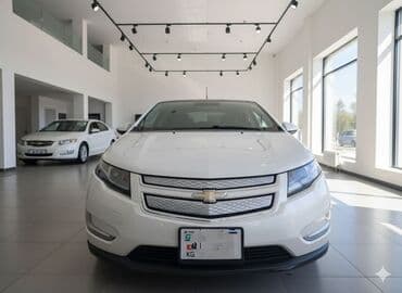 Продажа авто: Chevrolet Volt: 2012 г., 1.4 л, Автомат, Электромобиль, Хэтчбэк — 3