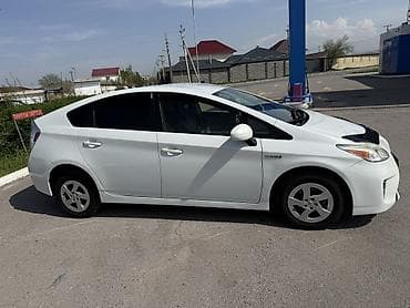 leksus es 300: Toyota Prius: 2012 г., 1.8 л, Вариатор, Гибрид, Хэтчбэк — 5