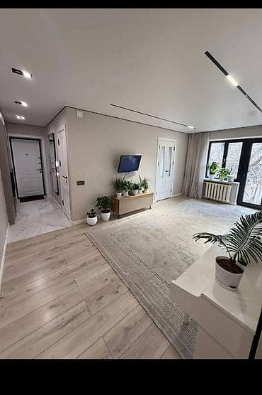 brk group: 3 комнаты, 54 м², Золотой квадрат Индивидуалка, 2 этаж, Дизайнерский ремонт — 1