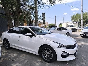 kia ev3: Kia K5: 2022 г., Газ, Седан — 2