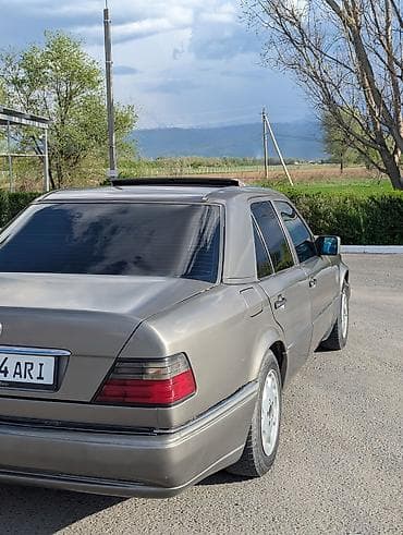 Унаа сатуу: Mercedes-Benz W124: 1994 г., 2.2 л, Автомат, Бензин, Седан — 8