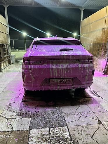 требуется водитель со своим авто: Ысык колго заказ алам салон 24/7 такси на заказ BYD Song Plus — 1