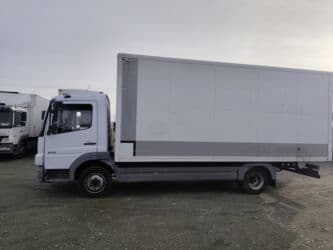 продаю в связи с переездом: Жүк ташуучу унаа, Mercedes-Benz, Стандарт, 7 т, Колдонулган — 3