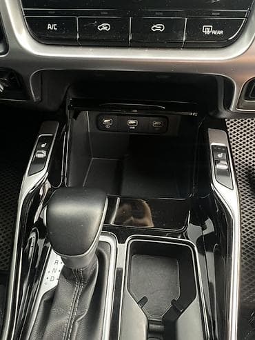 Продажа авто: Kia Sorento: 2021 г., 2.2 л, Робот, Дизель, Кроссовер — 9