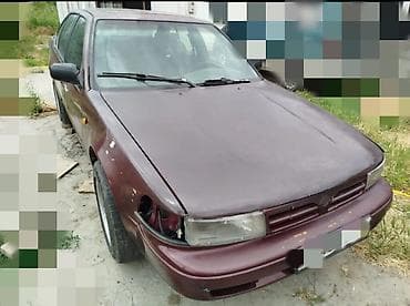 обмен доплачу: Nissan Maxima: 1990 г., 3 л, Механика, Бензин, Седан — 1