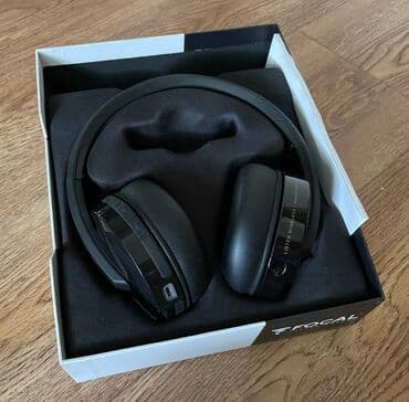 Модемы и сетевое оборудование: Полноразмерные, Focal, Б/у, Беспроводные (Bluetooth), Классические — 1