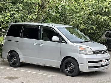 srv 2: Toyota Voxy: 2002 г., 2 л, Автомат, Бензин, Минивэн — 2