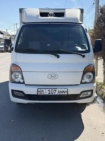 авто стекло: Рефрижераторный фургон (изотермический кузов с холодильной установкой) — 10