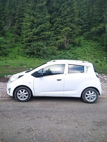 арзан матиз 1: Chevrolet Spark: 2012 г., 1 л, Автомат, Бензин, Хетчбек — 5