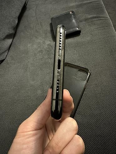 Акылдуу сааттар: IPhone 11 Pro Max, Колдонулган, 256 ГБ, Space Gray, Каптама, 77 % — 6